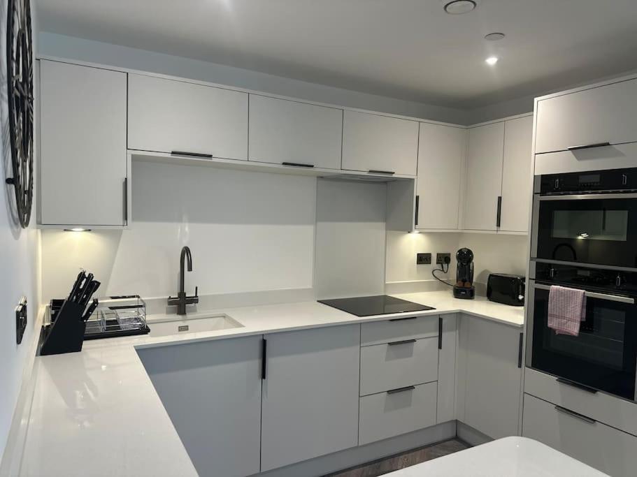 Museum View Apartments City Centre 1 Bedroom Cardiff Extérieur photo