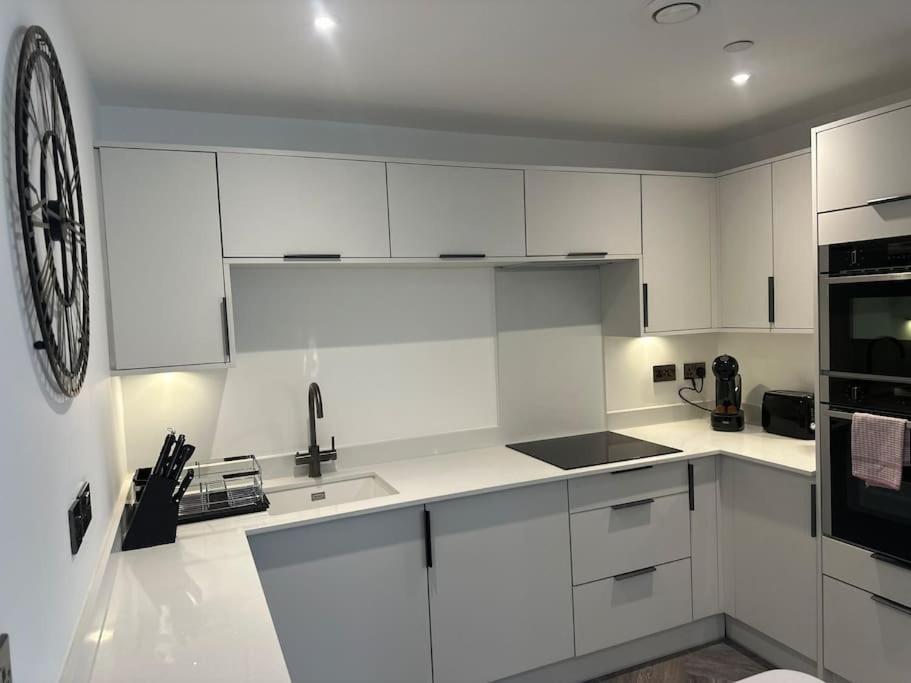 Museum View Apartments City Centre 1 Bedroom Cardiff Extérieur photo
