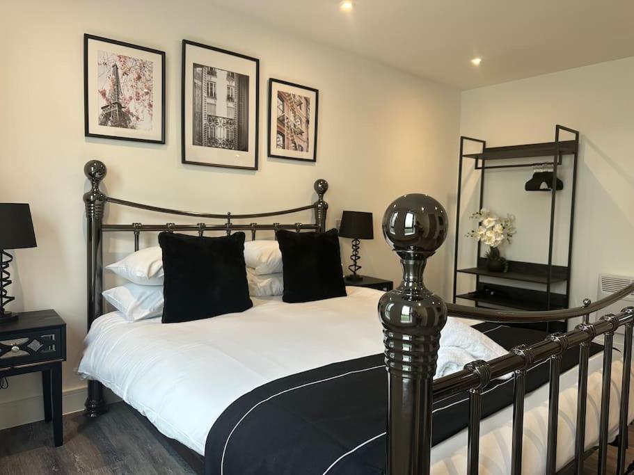 Museum View Apartments City Centre 1 Bedroom Cardiff Extérieur photo